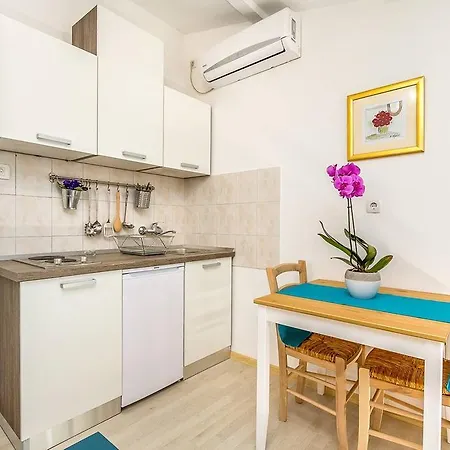 Apartmán Eugen Pula