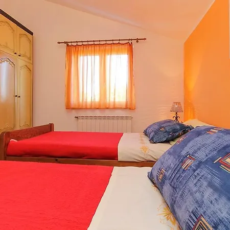 Eugen Apartmán Pula